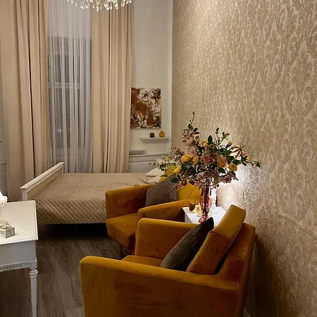 Csaky Palace 11 Apartment *